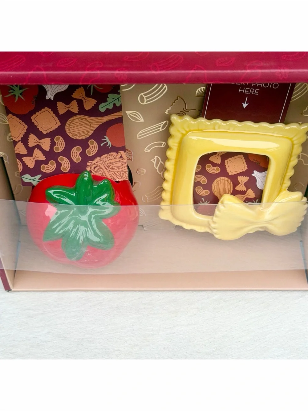 Mellow & Mod Italian Foodie Photo Holders Tomato & Pasta Picture Frame Gift Set